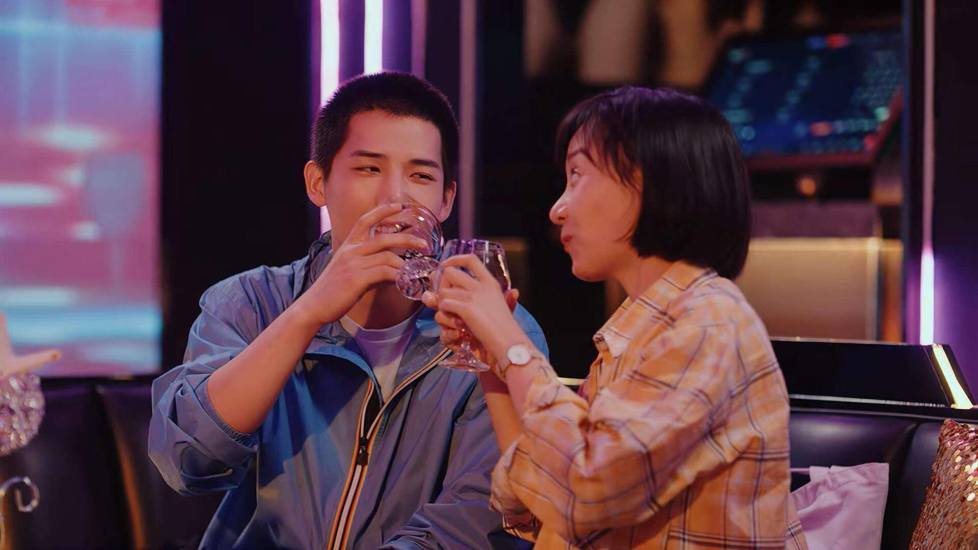 国际热身赛中国队晋级 球员状态稳定发挥，国家队热身赛有出场费吗