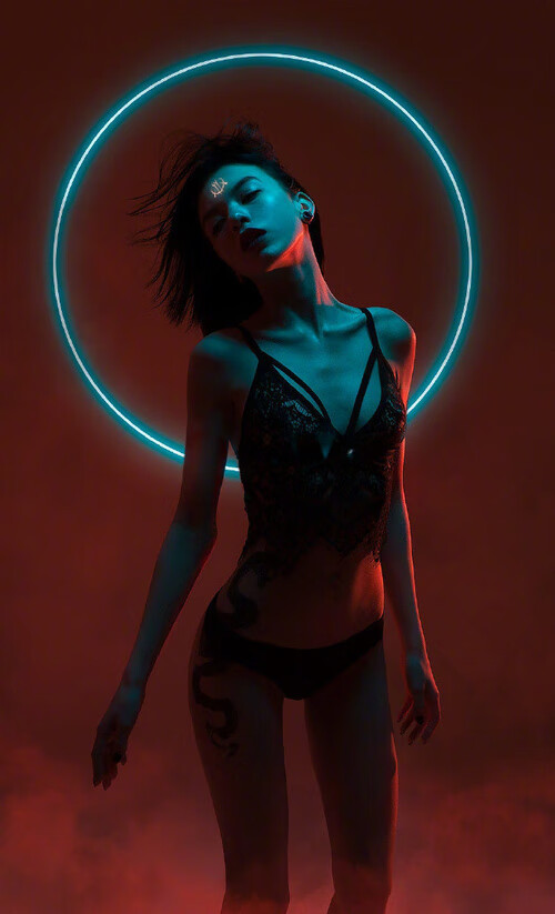 爱游戏综合娱乐-拜仁快速传切打穿对手阵型，拜仁打法叫什么