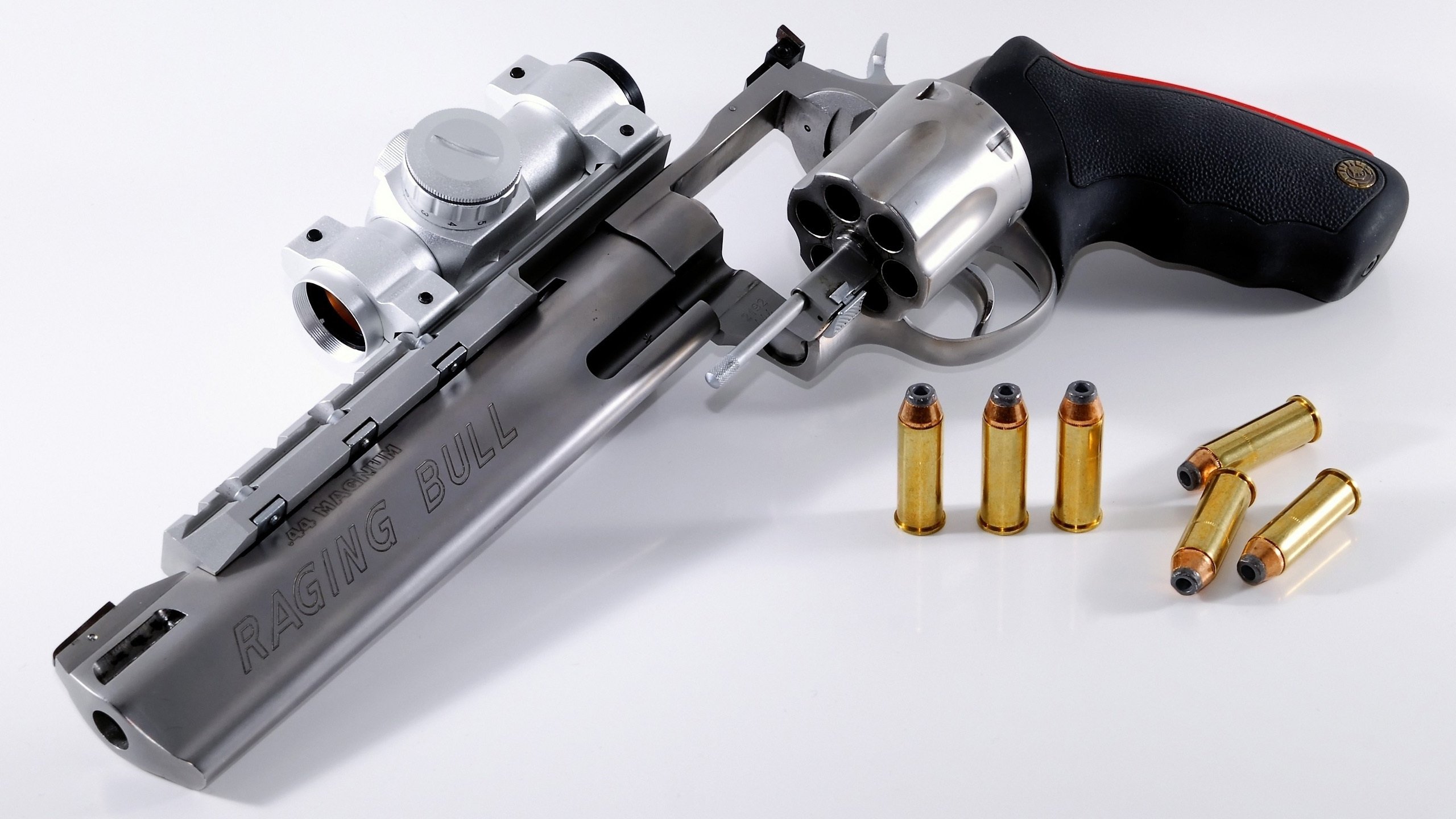 朱婷送球衣签名支持乡村体育活动,朱婷球迷