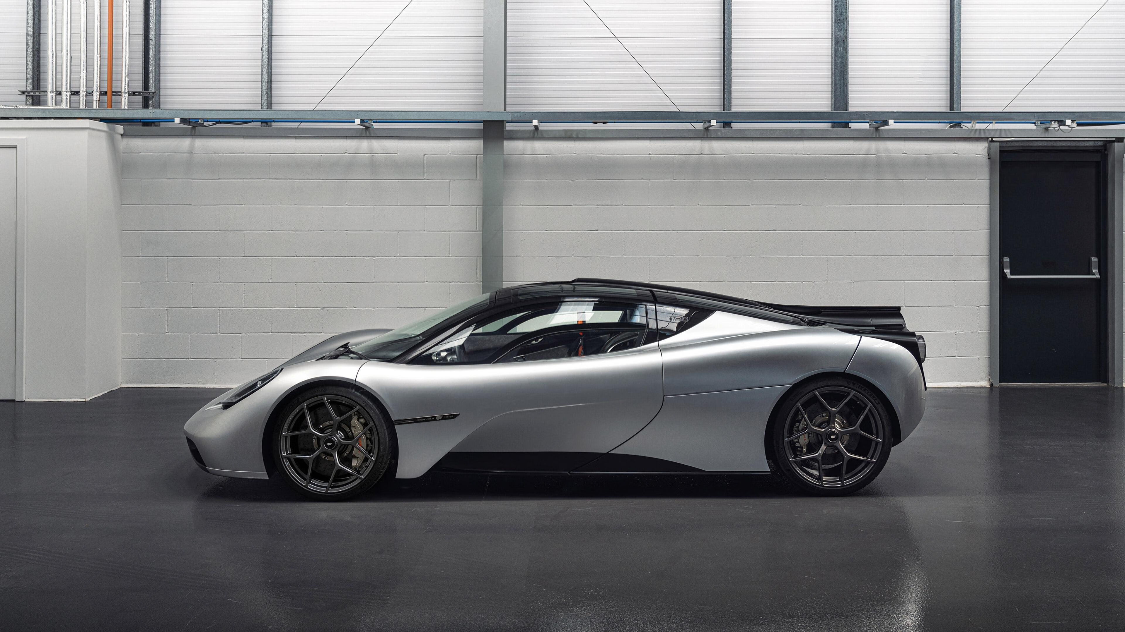 -覃海洋蛙泳技术细腻控全场，覃海洋简介